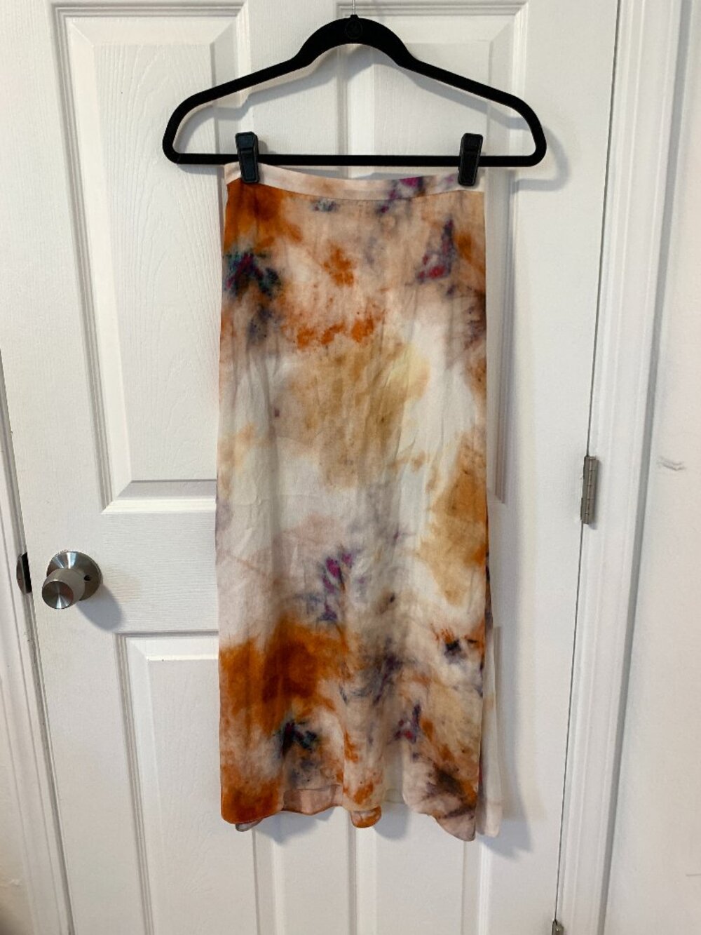 Wilfred Aritzia Watercolor Midi Skirt Size 0